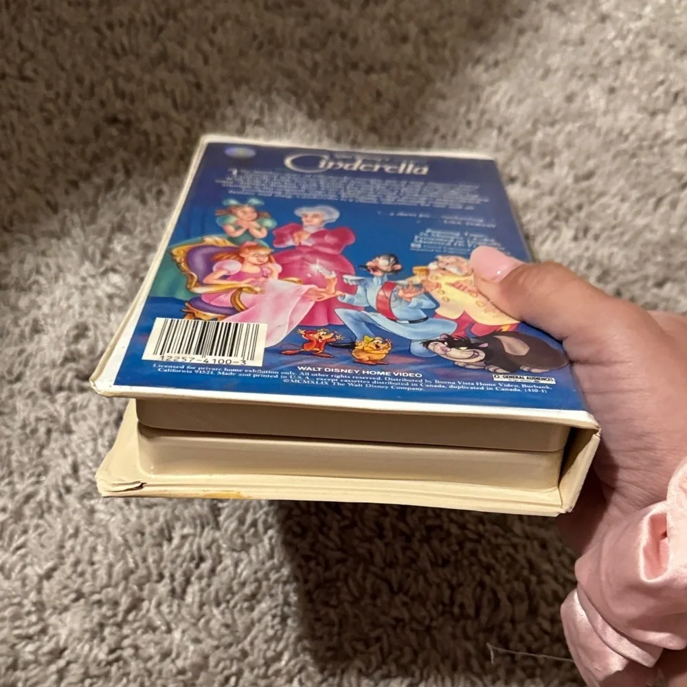 Walt Disney's Cinderella VHS the black diamond